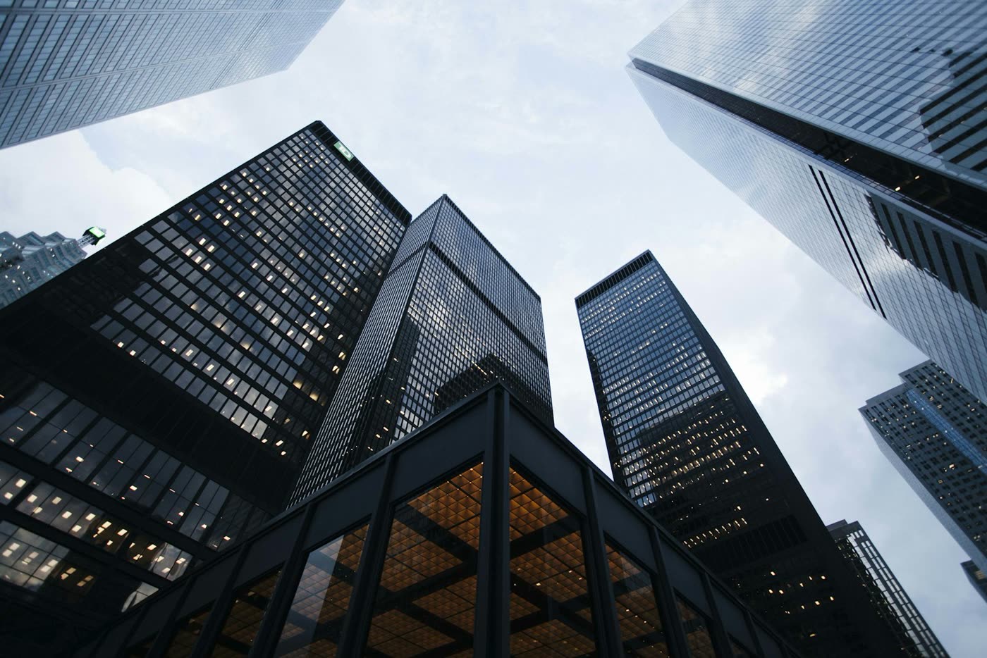 Institutional head-office architecture